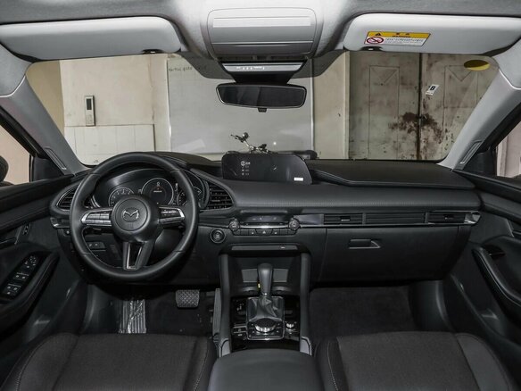 2025 Mazda 3 Axela IV (BP), чёрный, 3600000 рублей - вид 7