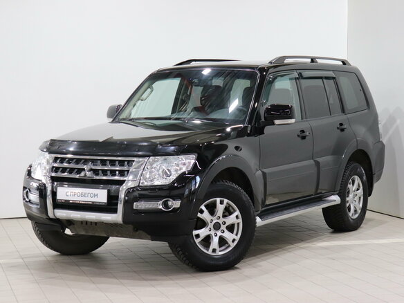 2014 Mitsubishi Pajero IV Рестайлинг 2, чёрный