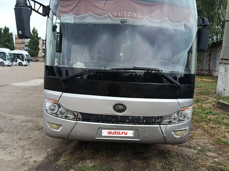 2011 Yutong ZK6121HQ, серебристый, 1850000 рублей, вид 1