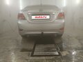 2012 Hyundai Solaris I, серый, 620000 рублей - вид 1