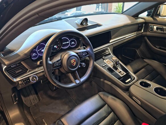 2021 Porsche Panamera 4S E-Hybrid II Рестайлинг, фиолетовый, 9900000 рублей - вид 12