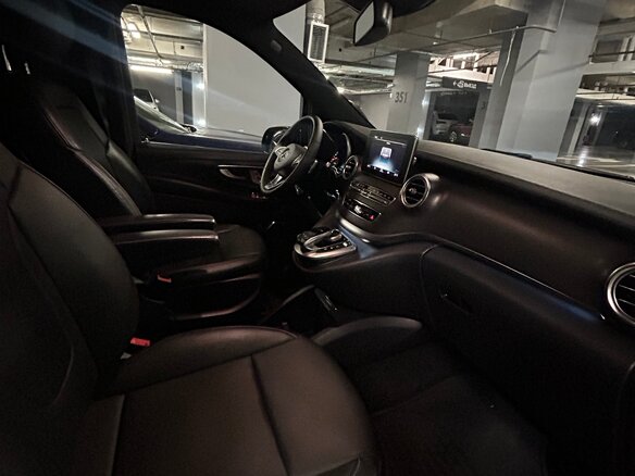2019 Mercedes-Benz V-Класс Extra Long 250 d экстра длинный III (W447) Рестайлинг, чёрный, 9200000 рублей - вид 4