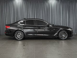 2019 BMW 5 серии 520d VII (G30/G31/G38), чёрный, 2578000 рублей, вид 5