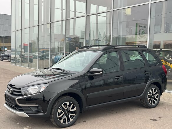 2026 Lada (ВАЗ) Granta Cross I Рестайлинг, чёрный, 1366000 рублей - вид 1
