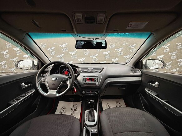 2017 Kia Rio III Рестайлинг, белый, 975000 рублей - вид 12