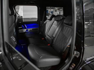 2026 Mercedes-Benz G-Класс 450 d III (W465) Рестайлинг, чёрный, 28600000 рублей, вид 3
