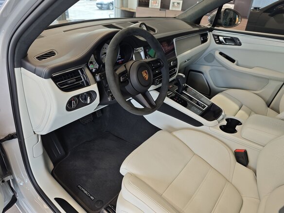 2026 Porsche Macan I Рестайлинг 2, серый, 14490000 рублей - вид 27