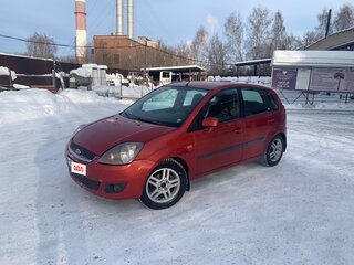 2007 Ford Fiesta Mk5, красный, 410000 рублей, вид 2
