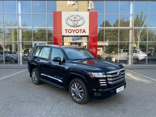 2023 Toyota Land Cruiser 300 Series, чёрный, 11900000 рублей, вид 3