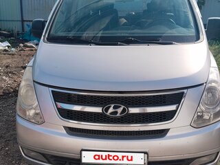 2010 Hyundai Grand Starex I, серый, 1150000 рублей, вид 2