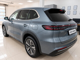 2026 Geely EX5 Гибрид EM-R, серый, 3829990 рублей, вид 3