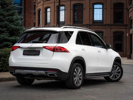 2022 Mercedes-Benz GLE 450 II (V167), белый, 6990000 рублей, вид 5