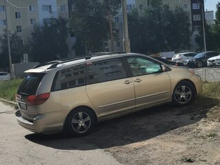 2003 Toyota Sienna II, бежевый, 1000000 рублей, вид 3