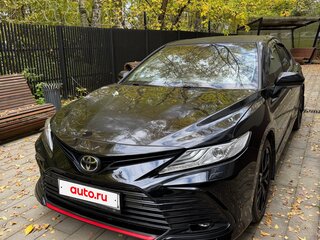 2021 Toyota Camry VIII (XV70), чёрный, 4000000 рублей, вид 2