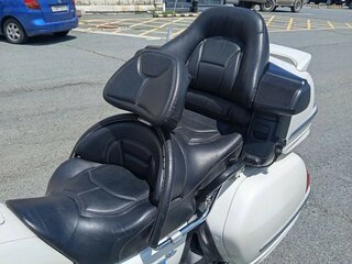 2007 Honda GL 1800 Gold Wing, белый, 900000 рублей, вид 4