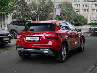 2018 Mercedes-Benz GLA 250 I (X156) Рестайлинг, красный, 2590000 рублей, вид 4