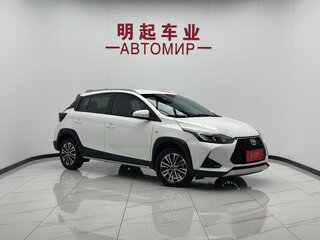 2023 Toyota Yaris L XP150 Рестайлинг, белый, 1510000 рублей, вид 2