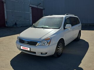 2011 Kia Carnival Grand II, белый, 1450000 рублей, вид 1