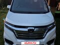 2017 Honda Stepwgn V Рестайлинг, белый, 1980000 рублей - вид 1