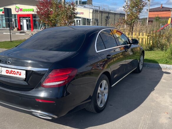 2018 Mercedes-Benz E-Класс 200 d V (W213, S213, C238), чёрный, 2000000 рублей - вид 2