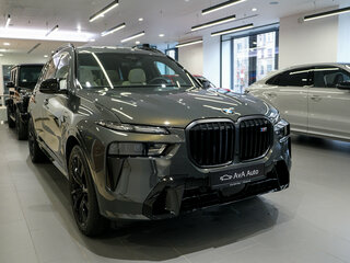 2026 BMW X7 M60i I (G07) Рестайлинг, серый, 22900000 рублей, вид 4