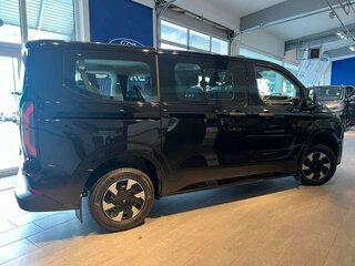 2026 Ford Tourneo Custom SWB II, чёрный, 4530000 рублей, вид 5