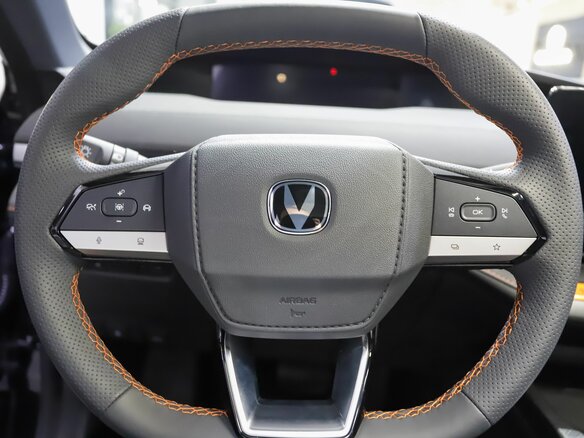 2024 Changan UNI-V I, чёрный - вид 16