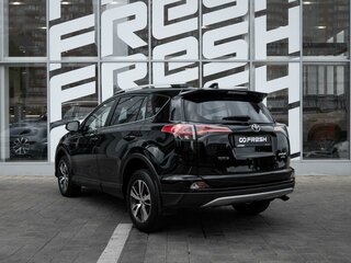 2016 Toyota RAV4 IV (XA40) Рестайлинг, чёрный, 2310000 рублей, вид 2