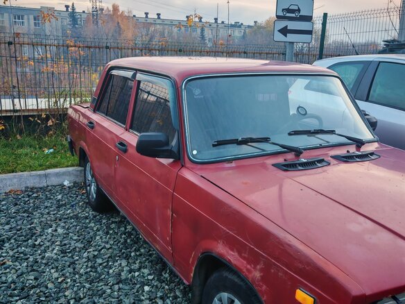 2007 Lada (ВАЗ) 2107, пурпурный, 100000 рублей - вид 2