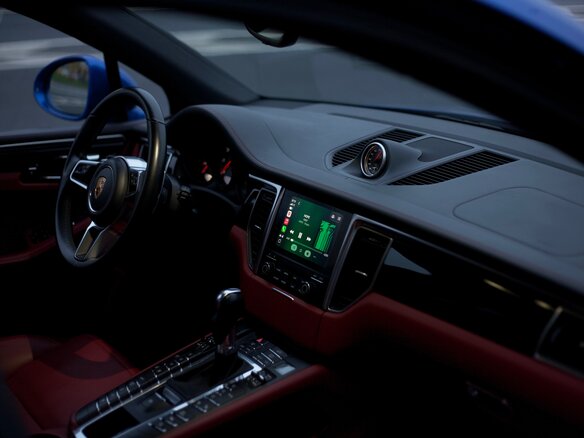 2016 Porsche Macan S I, синий, 3400000 рублей - вид 12