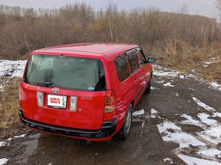2002 Toyota Succeed I, красный, 495000 рублей, вид 3