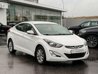 2015 Hyundai Elantra V (MD) Рестайлинг, белый, 1397000 рублей, вид 3
