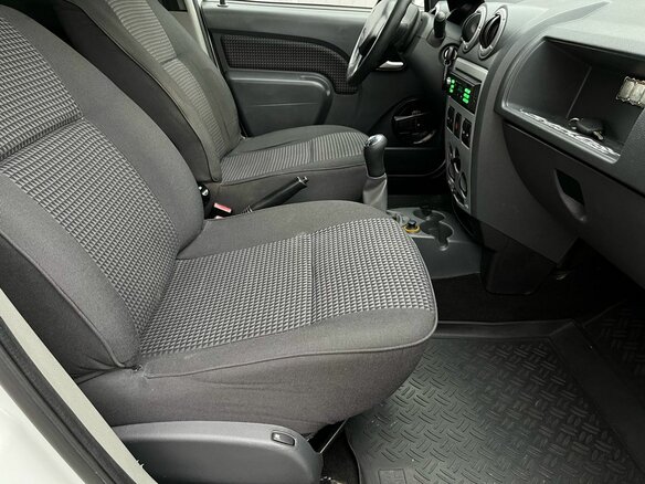 2008 Renault Logan I, белый, 359000 рублей - вид 21