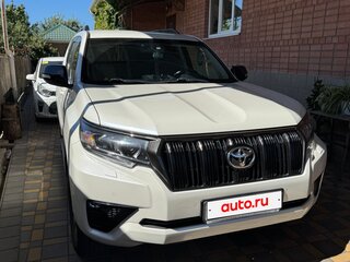 2021 Toyota Land Cruiser Prado 150 Series Рестайлинг 3, белый, 6200000 рублей, вид 1
