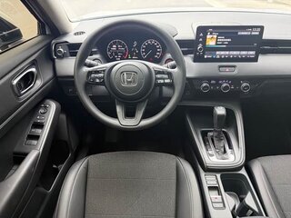 2023 Honda Vezel II, чёрный, 1560000 рублей, вид 4