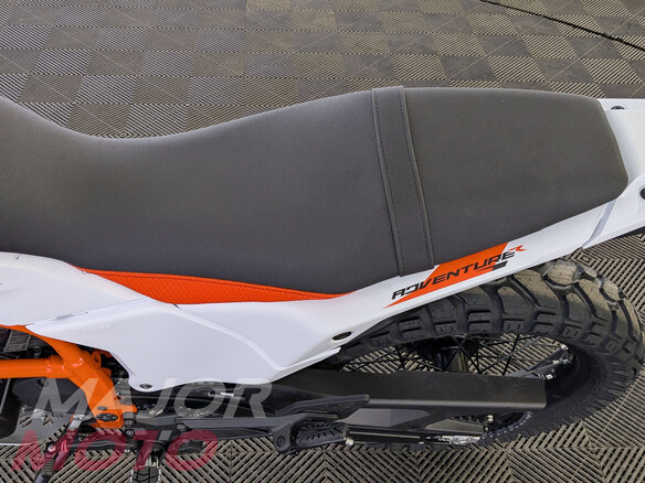 2026 KTM 390 Adventure R, белый, 889000 рублей - вид 11