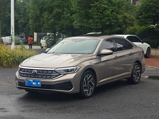 2022 Volkswagen Sagitar III Рестайлинг, золотистый, 1530000 рублей, вид 1