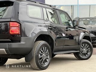 2024 Toyota Land Cruiser Prado 250 Series, чёрный, 8300000 рублей, вид 5