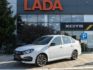 2026 Lada (ВАЗ) Granta Sport I Рестайлинг, белый, 1677000 рублей, вид 1