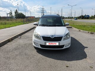 2014 Skoda Roomster I Рестайлинг, белый, 480000 рублей, вид 1