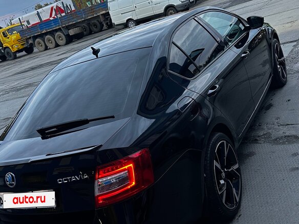 2017 Skoda Octavia III (A7), чёрный, 1550000 рублей - вид 3