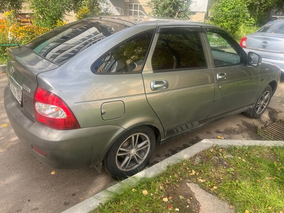 2012 Lada (ВАЗ) Priora I, серебристый, 350000 рублей - вид 2