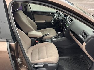 2013 Volkswagen Jetta VI, коричневый, 850000 рублей, вид 5