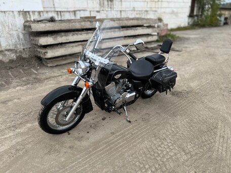 2005 Honda Shadow 750, чёрный, 600000 рублей, вид 2