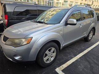 2008 Mitsubishi Outlander II, серебристый, 824000 рублей, вид 4