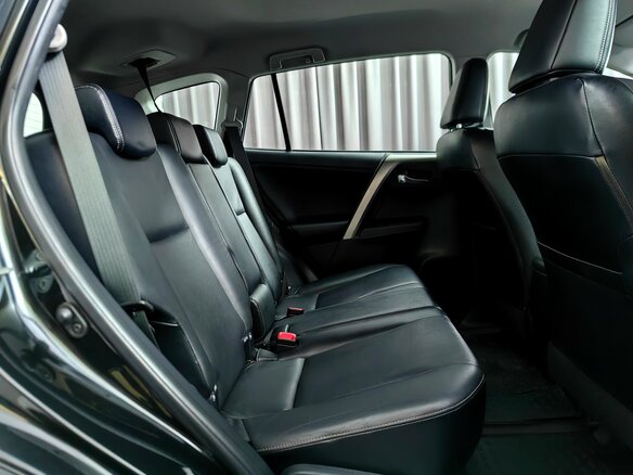 2013 Toyota RAV4 IV (XA40), чёрный, 1855000 рублей - вид 9