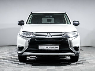 2017 Mitsubishi Outlander III Рестайлинг 2, белый, 1449000 рублей, вид 2