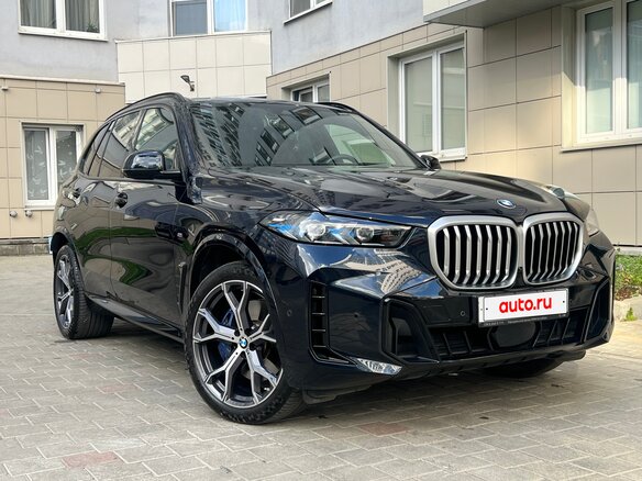 2023 BMW X5 45e IV (G05/G18), чёрный, 11790000 рублей - вид 1
