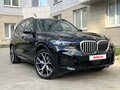 2023 BMW X5 45e IV (G05/G18), чёрный, 11790000 рублей - вид 1