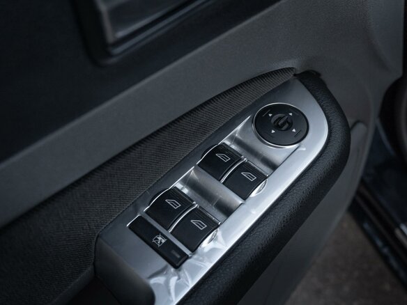 2008 Ford Focus II Рестайлинг, чёрный, 599000 рублей - вид 18